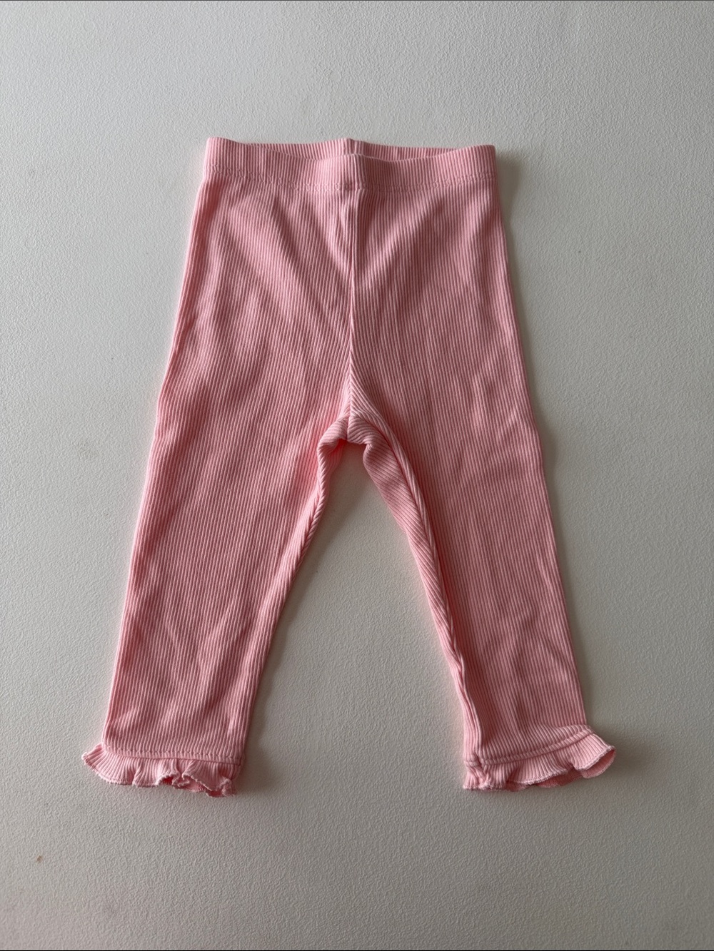okie dokie - Ribbed Baby Leggings with Subtle Ruffle